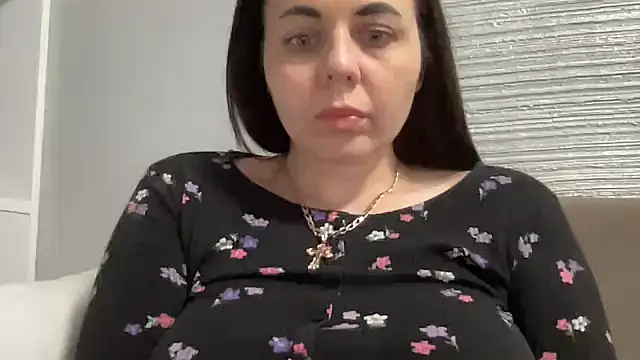 Darsy Rox online show from April 2026 04:22:01 PM
