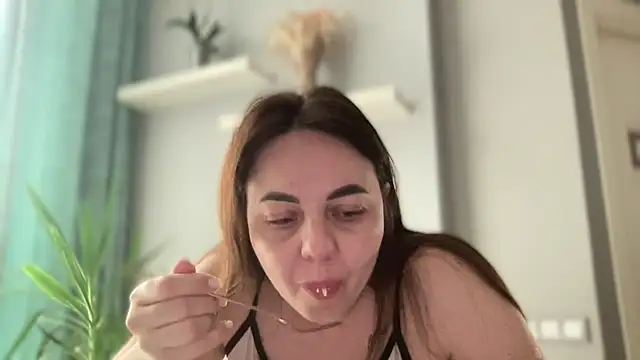 Darsy Rox online show from June 2026 04:33:01 AM