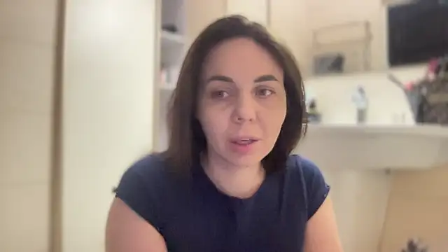 Darsy Rox online show from April 2026 10:52:02 AM