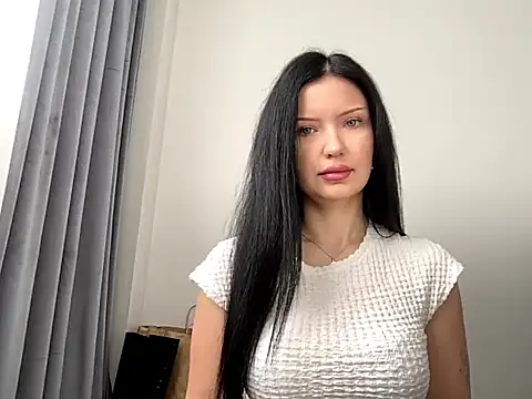 JoanGold online show from April 2026 06:15:01 AM