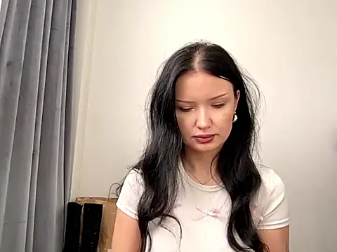 JoanGold online show from April 2026 05:58:01 AM