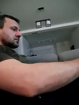 defaktor online show from February 2026 08:52:01 PM