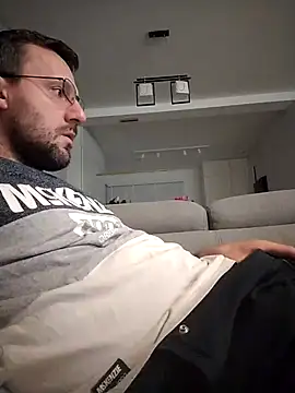 defaktor online show from April 2026 07:42:01 PM