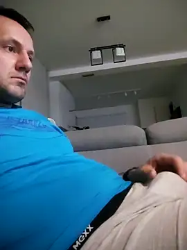 defaktor online show from February 2026 12:52:01 AM