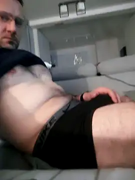 defaktor online show from April 2026 08:59:01 PM