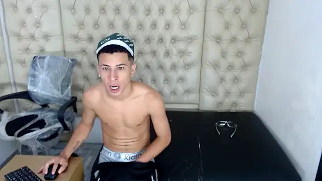 keiandrenne online show from February 2026 02:19:01 AM