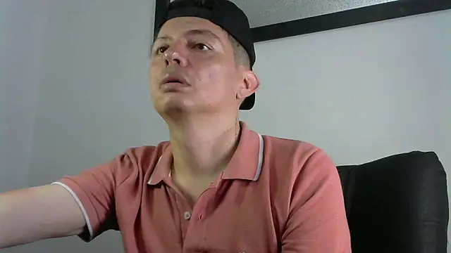 Thommas8a online show from March 2026 04:35:02 AM