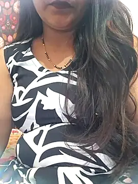 Snapshot of Cutiee_nehu09 chatting on February 2026 04:37:01 PM Cutiee nehu09 online show from February 2026 04:37:01 PM