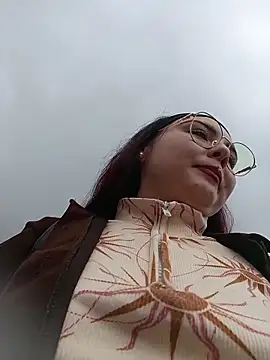 Yulska online show from March 2026 06:41:01 PM