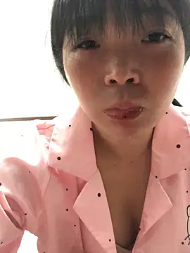 cuty lusy online show from March 2026 03:10:01 AM