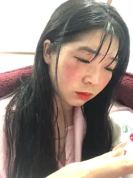 cuty lusy online show from March 2026 03:50:02 PM