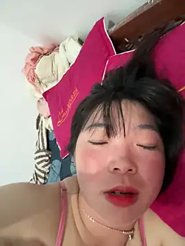 cuty lusy online show from May 2026 01:29:01 PM