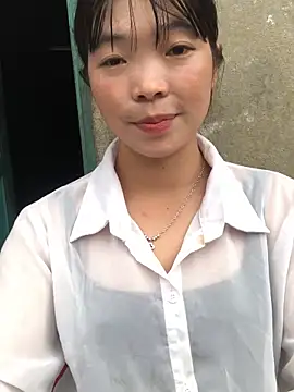 cuty lusy online show from May 2026 01:36:01 AM