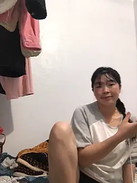 cuty lusy online show from May 2026 11:53:02 PM