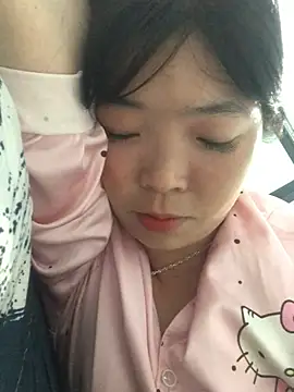 cuty lusy online show from May 2026 02:14:01 PM