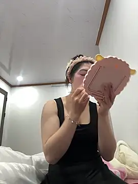 Snapshot of cuty_lusy chatting on March 2026 01:28:02 AM cuty lusy online show from March 2026 01:28:02 AM