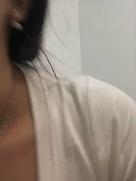 cuty lusy online show from May 2026 05:00:02 AM