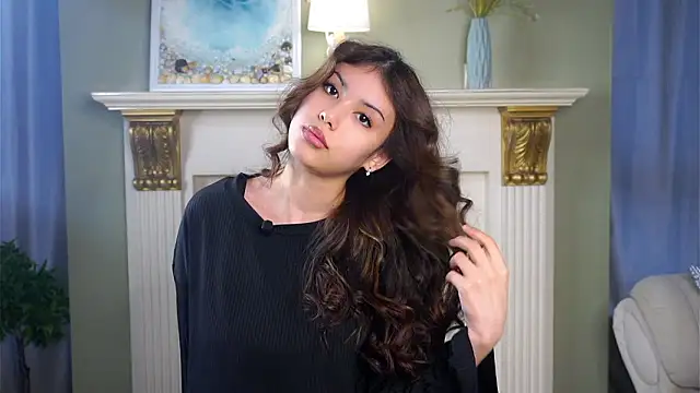 Snapshot of SulemaNeugin chatting on February 2026 02:42:02 AM SulemaNeugin online show from February 2026 02:42:02 AM