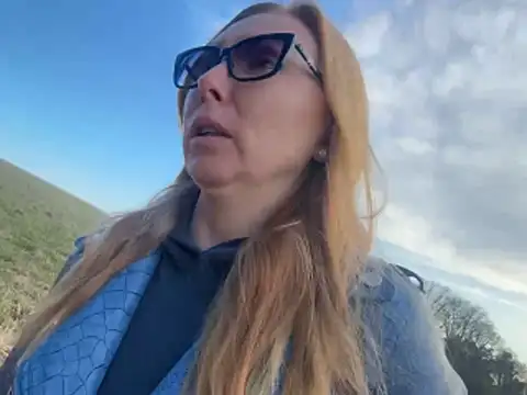 JenyJanys online show from March 2026 04:03:01 PM