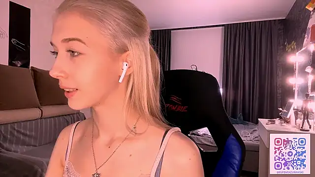 TaliCaan online show from March 2026 12:08:02 PM