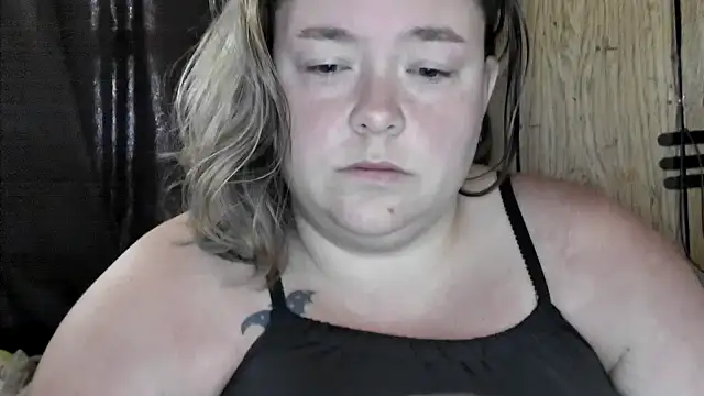 ladylynn13 online show from March 2026 04:19:01 PM