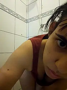 Julyzinha24 online show from February 2026 02:42:02 AM