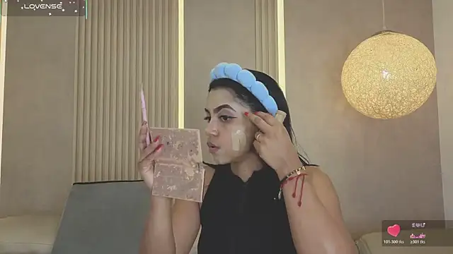 eva lain online show from April 2026 12:01:02 PM