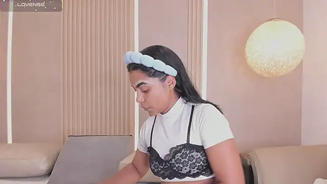 eva lain online show from April 2026 11:59:02 AM