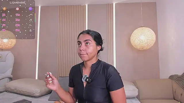 eva lain online show from May 2026 11:40:01 AM