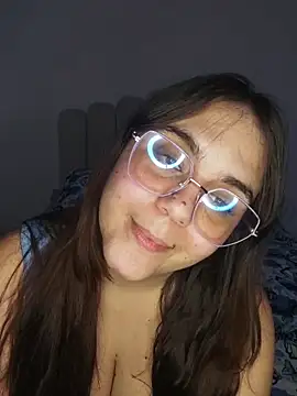 its lauu  online show from April 2026 05:14:02 AM