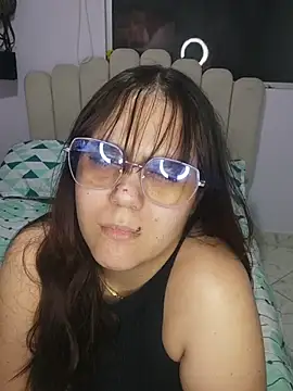 its lauu  online show from February 2026 03:52:02 AM