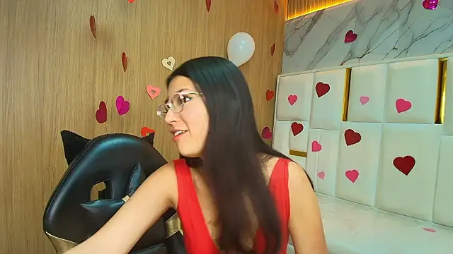 dani tf online show from February 2026 01:21:02 PM