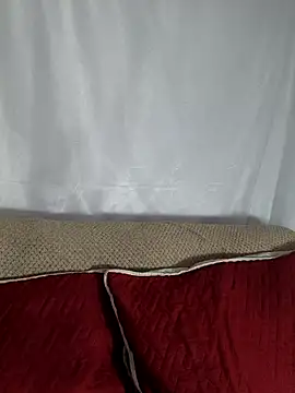Snapshot of lumi_bellx chatting on May 2026 05:44:02 AM lumi bellx online show from May 2026 05:44:02 AM