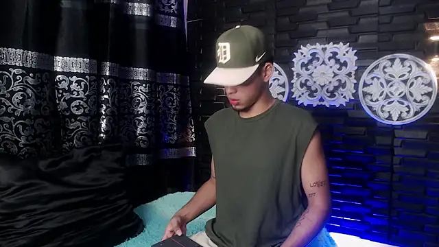 Snapshot of Gael_zambrano chatting on February 2026 05:56:02 PM Gael zambrano online show from February 2026 05:56:02 PM