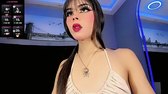 CuteMiaaa online show from May 2026 09:47:02 PM