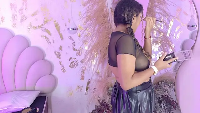 sabrina lafaux cr online show from March 2026 07:48:01 PM