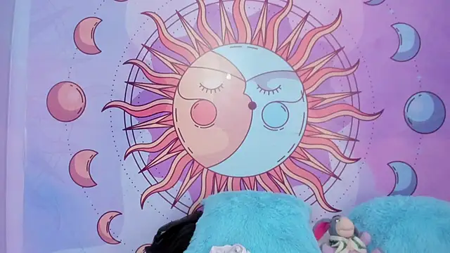 evelin 24  online show from February 2026 03:01:01 PM