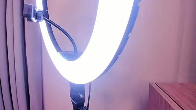 Alessia Gold online show from February 2026 07:57:02 PM