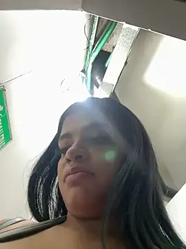 Alessia Gold online show from April 2026 08:26:02 PM