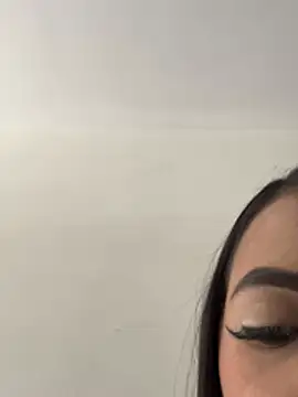 Aurea Silk online show from March 2026 09:10:01 PM