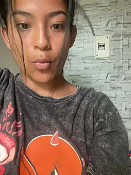 BabyFoxy online show from April 2026 08:06:02 PM