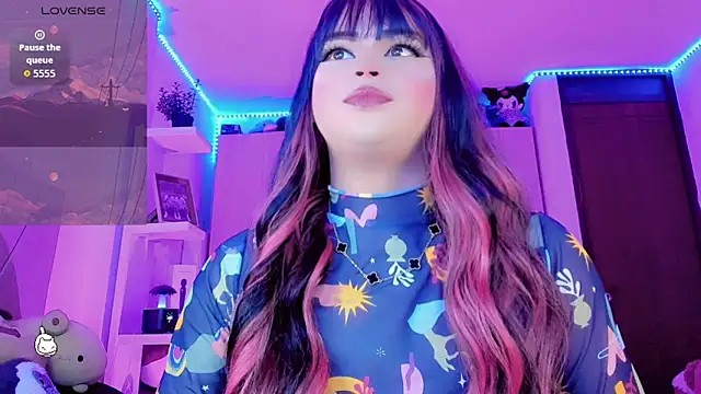 Danna xz online show from March 2026 05:25:01 PM