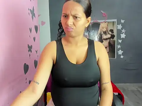 Luna white1 online show from March 2026 07:15:01 PM