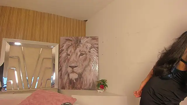 Snapshot of NicoleMonet1 chatting on February 2026 09:15:01 PM NicoleMonet1 online show from February 2026 09:15:01 PM