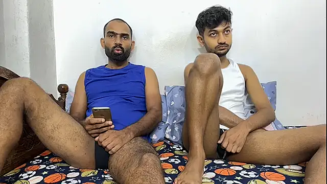Snapshot of DesiDaddyandSon chatting on July 2026 02:12:01 AM DesiDaddyandSon online show from July 2026 02:12:01 AM