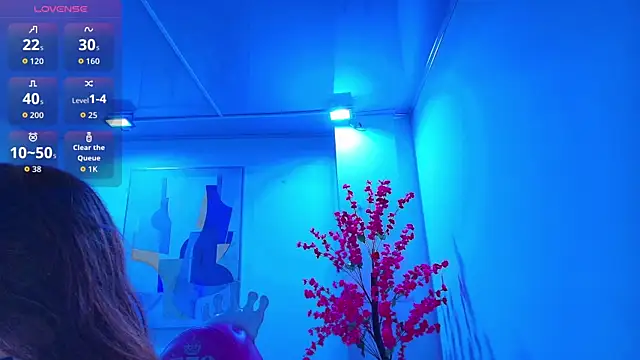 Chloe dolly online show from March 2026 11:31:01 AM