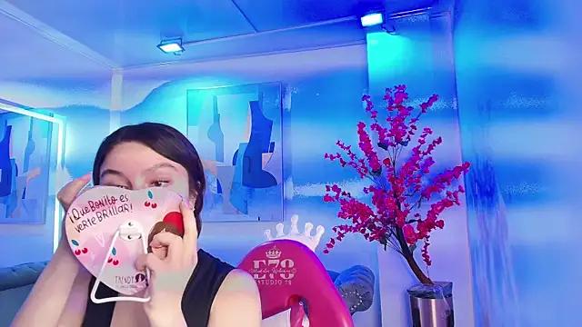 Chloe dolly online show from April 2026 11:17:02 AM