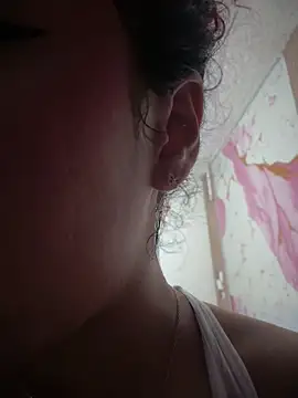 Woo isDaphne online show from March 2026 10:04:02 PM