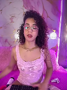 Woo isDaphne online show from March 2026 11:01:02 PM