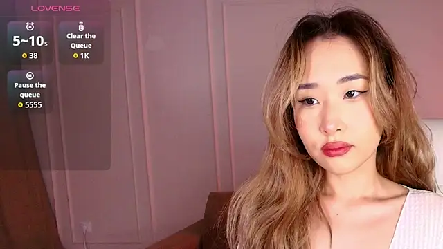 amy akime online show from April 2026 03:13:01 AM
